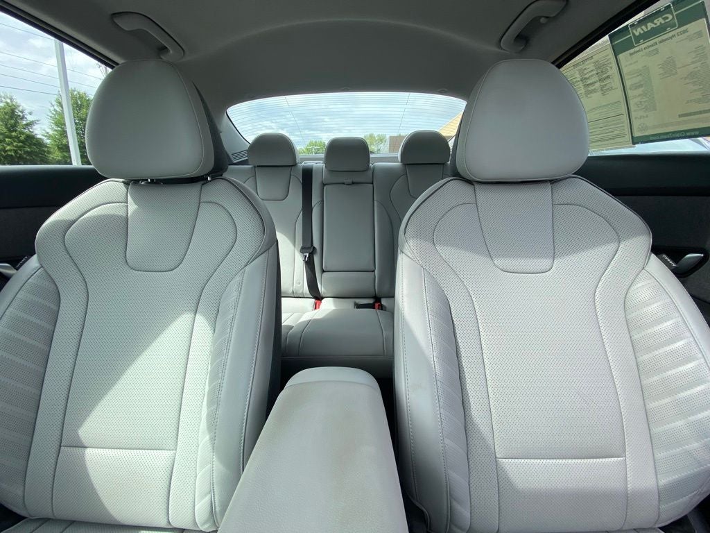 2022 Hyundai Elantra Limited
