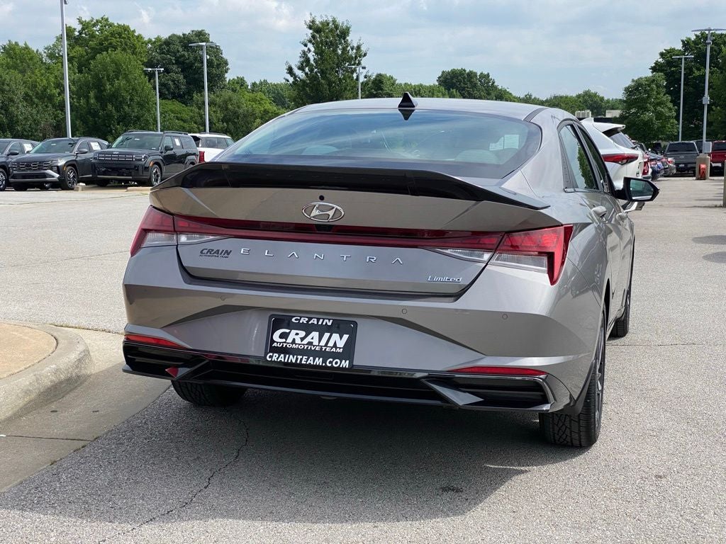 2022 Hyundai Elantra Limited