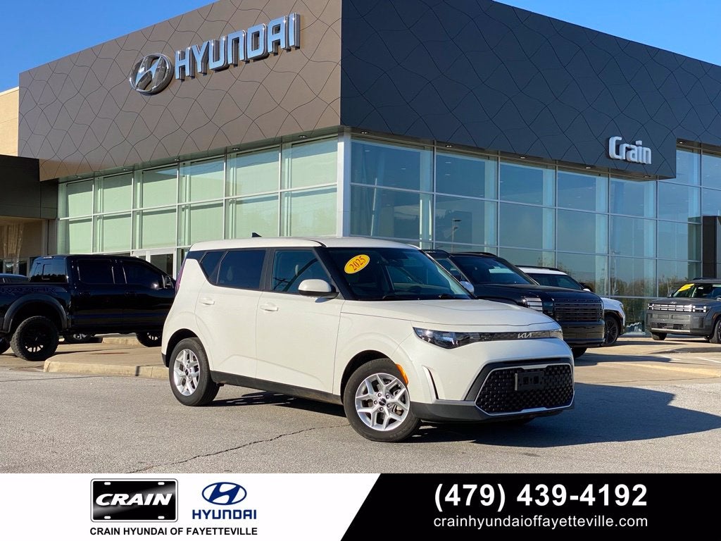 2025 Kia Soul LX