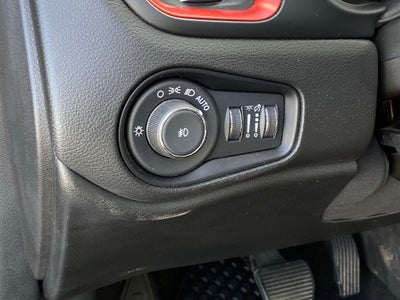 2022 Jeep Renegade Trailhawk 4X4 Leather Loaded!