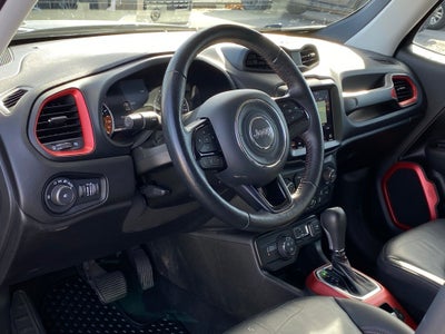 2022 Jeep Renegade Trailhawk 4X4 Leather Loaded!