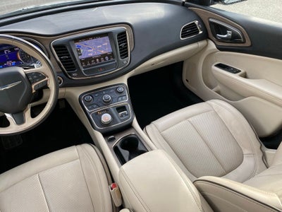 2015 Chrysler 200 C SUPER CLEAN!