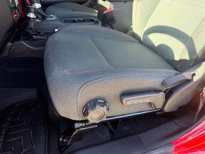 2024 Jeep Wrangler Rubicon - 4WD | CLEAN CARFAX | 1 OWNER