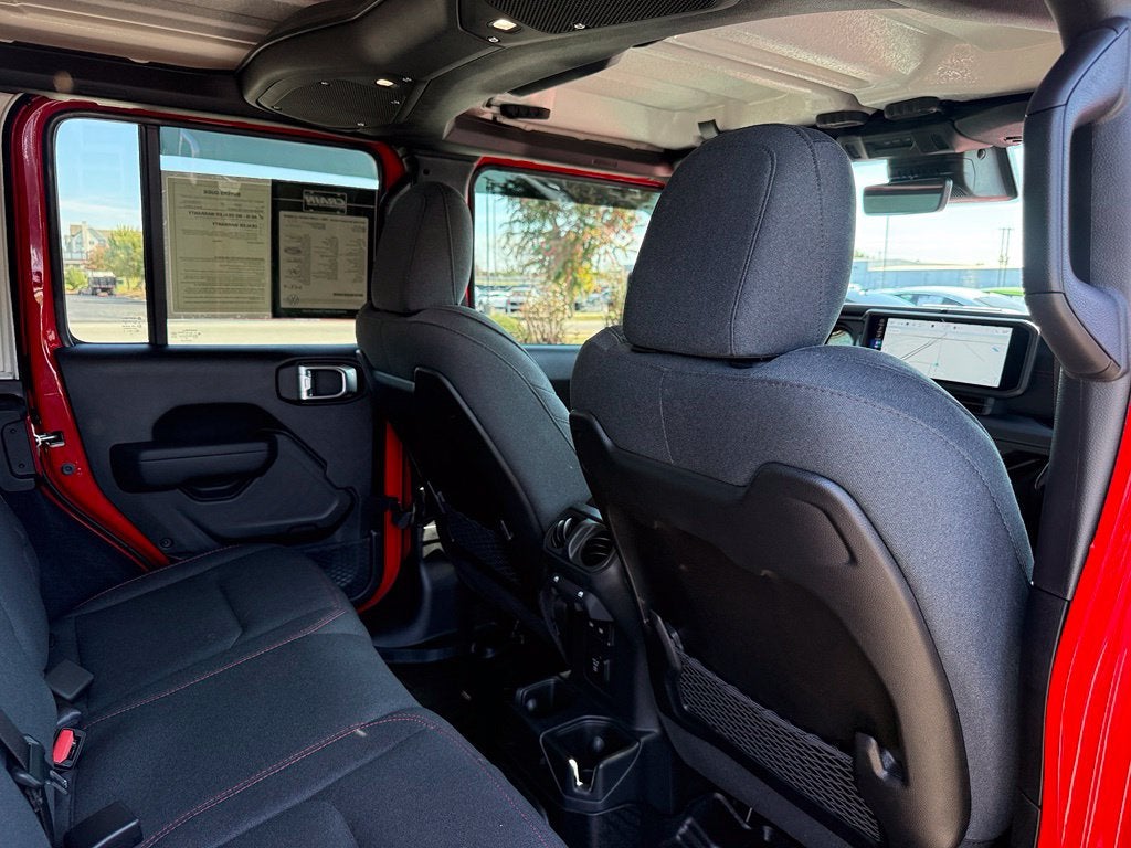 2024 Jeep Wrangler Rubicon - 4WD | CLEAN CARFAX | 1 OWNER
