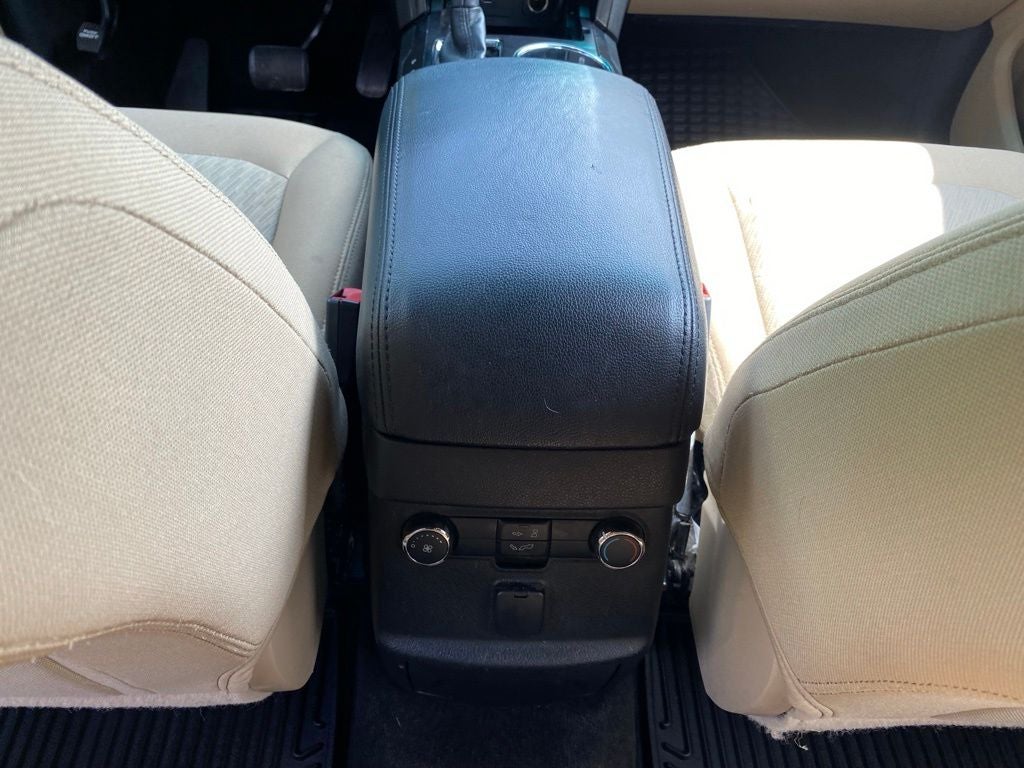 2016 Ford Explorer Base