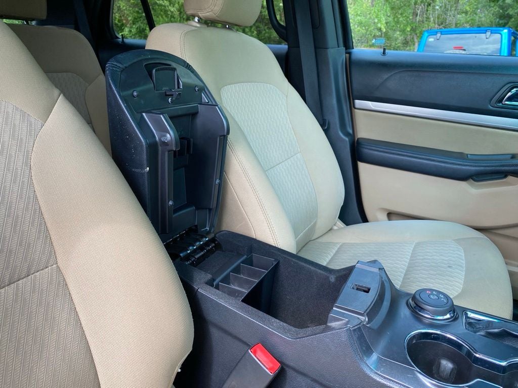 2016 Ford Explorer Base