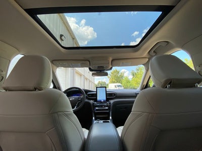 2023 Ford Explorer Platinum