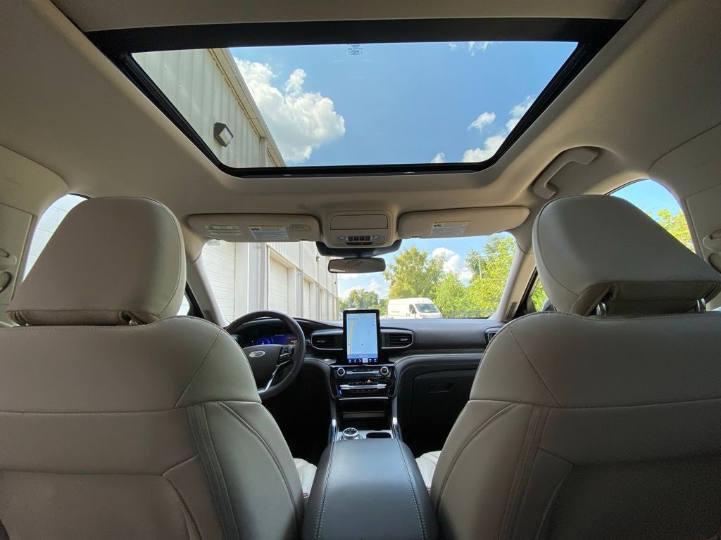 2023 Ford Explorer Platinum