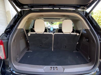 2023 Ford Explorer Platinum