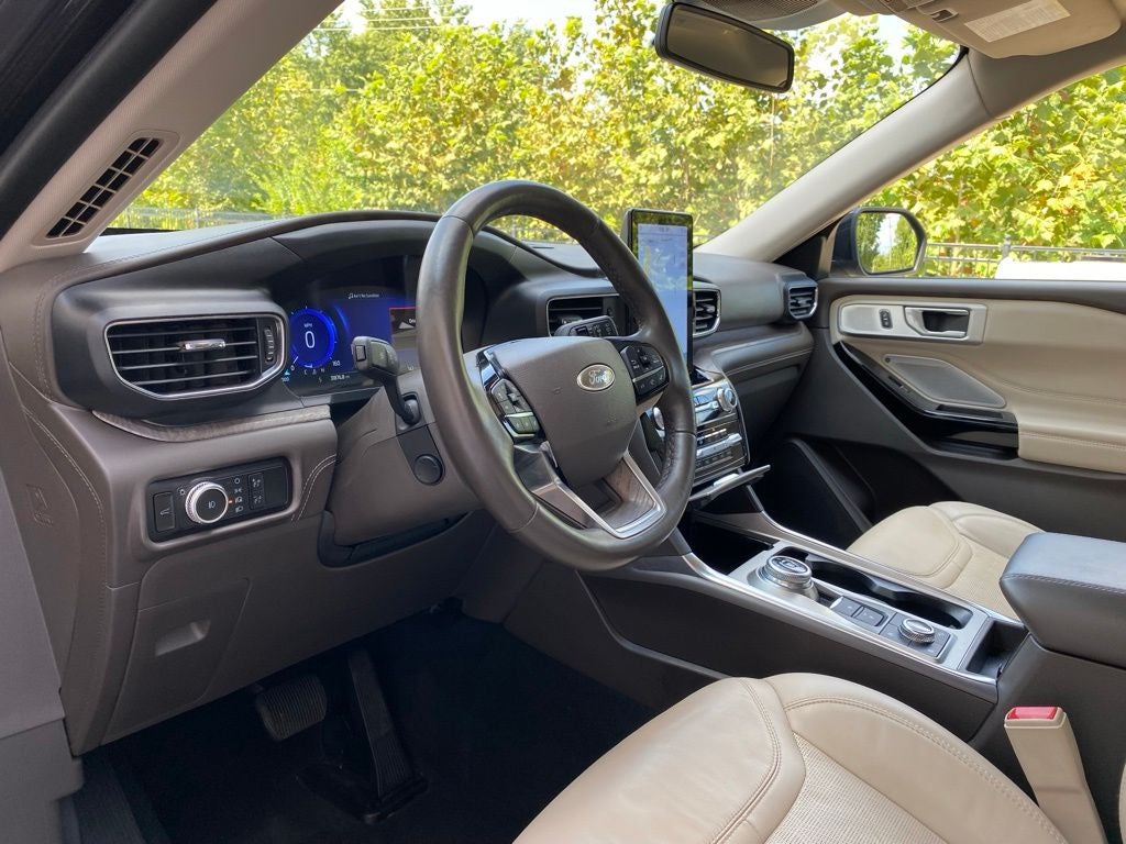 2023 Ford Explorer Platinum