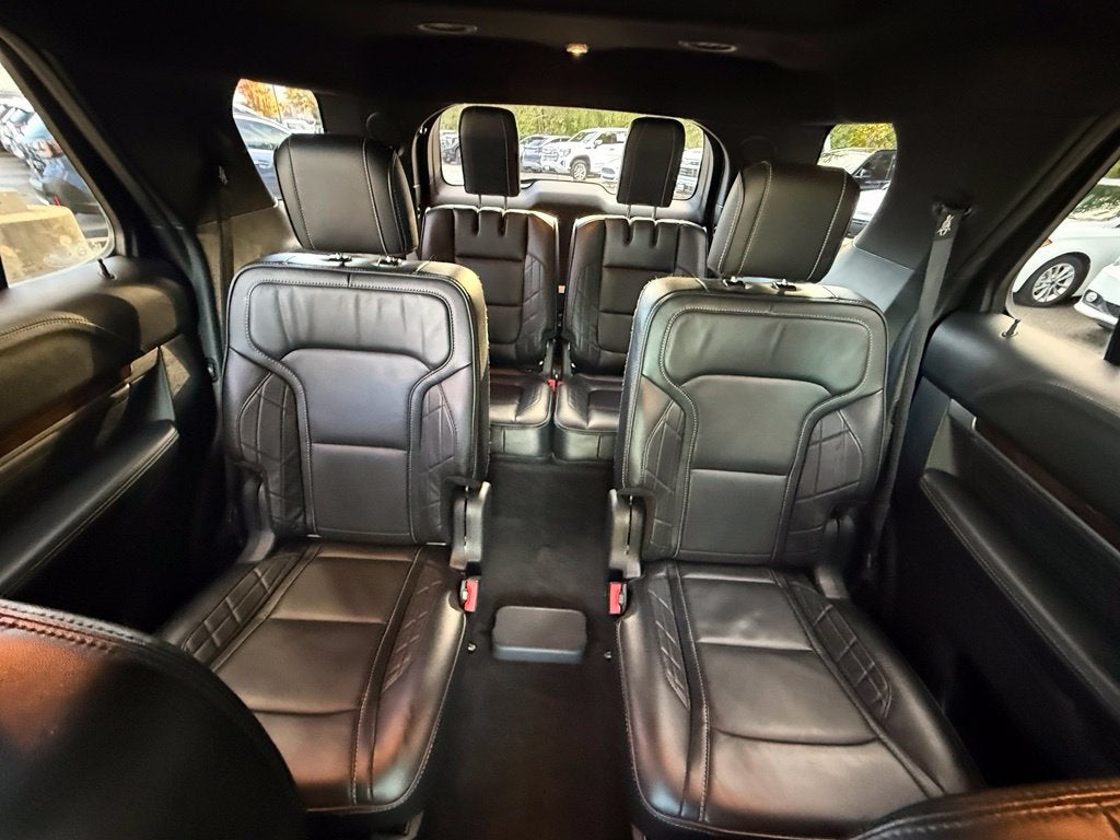 2017 Ford Explorer Platinum - 4WD