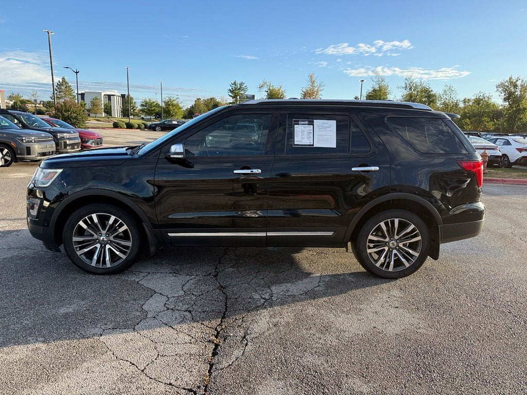 2017 Ford Explorer Platinum - 4WD