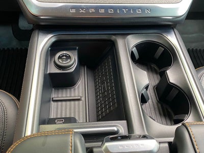 2025 Ford Expedition Tremor ONE OWNER CLEAN CARFAX