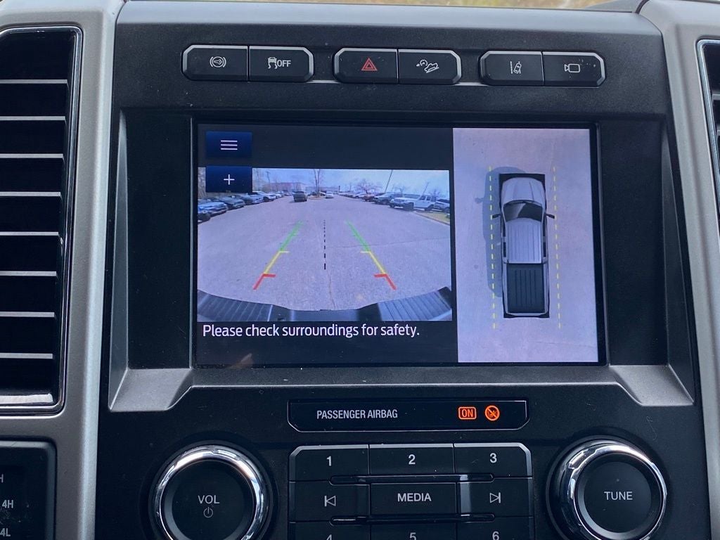 2021 Ford F-250SD Lariat LIFT / WHEELS AND TIRES / CLEAN CARFAX