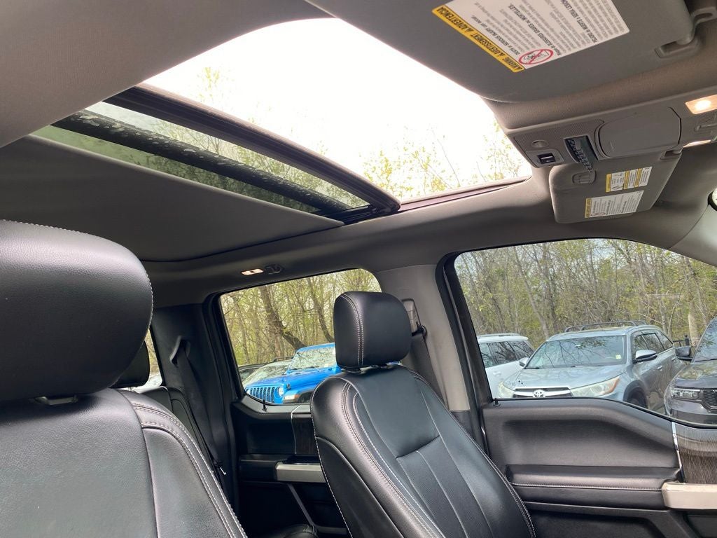 2021 Ford F-250SD Lariat LIFT / WHEELS AND TIRES / CLEAN CARFAX