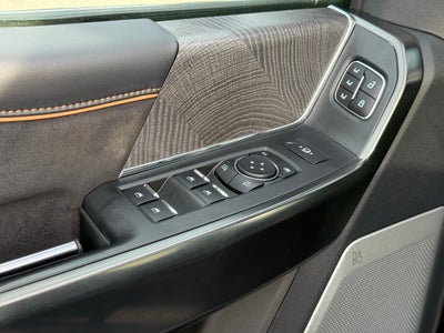 2024 Ford F-250SD Platinum Work + Luxury