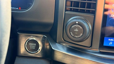 2024 Ford F-250SD Lariat Black Widow Package