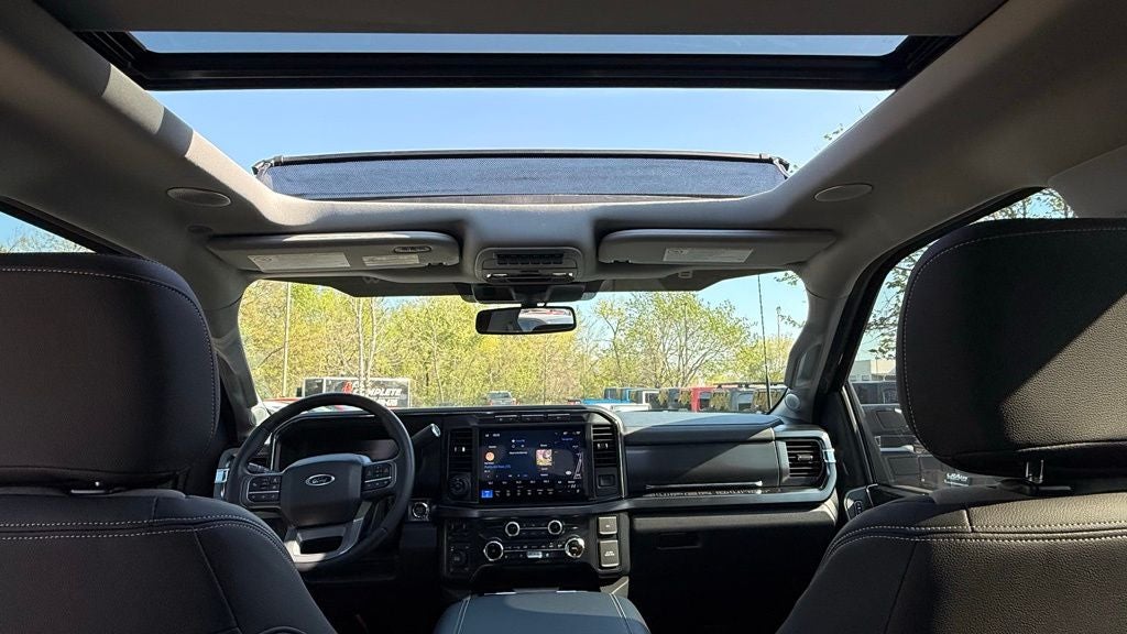 2024 Ford F-250SD Lariat Black Widow Package