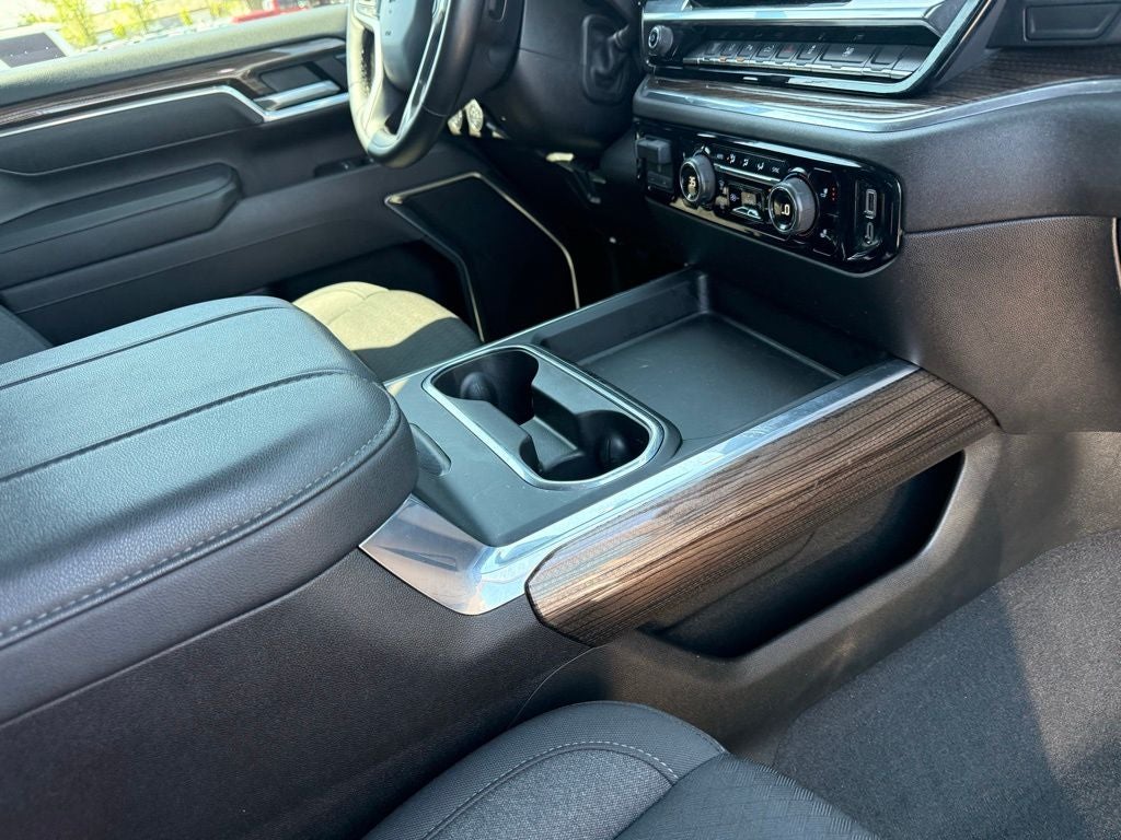 2025 Chevrolet Silverado 3500HD LT Lifted Big Wheels & Tires