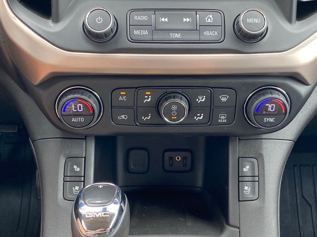 2017 GMC Acadia Denali