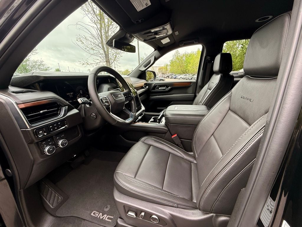 2025 GMC Yukon Denali HEADS UP DISPLAY