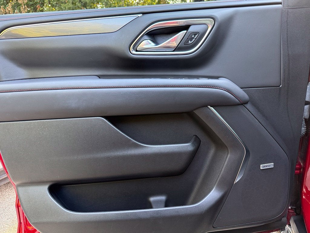 2024 Chevrolet Suburban RST - 4WD / PANORAMIC SUNROOF / CLEAN CARFAX