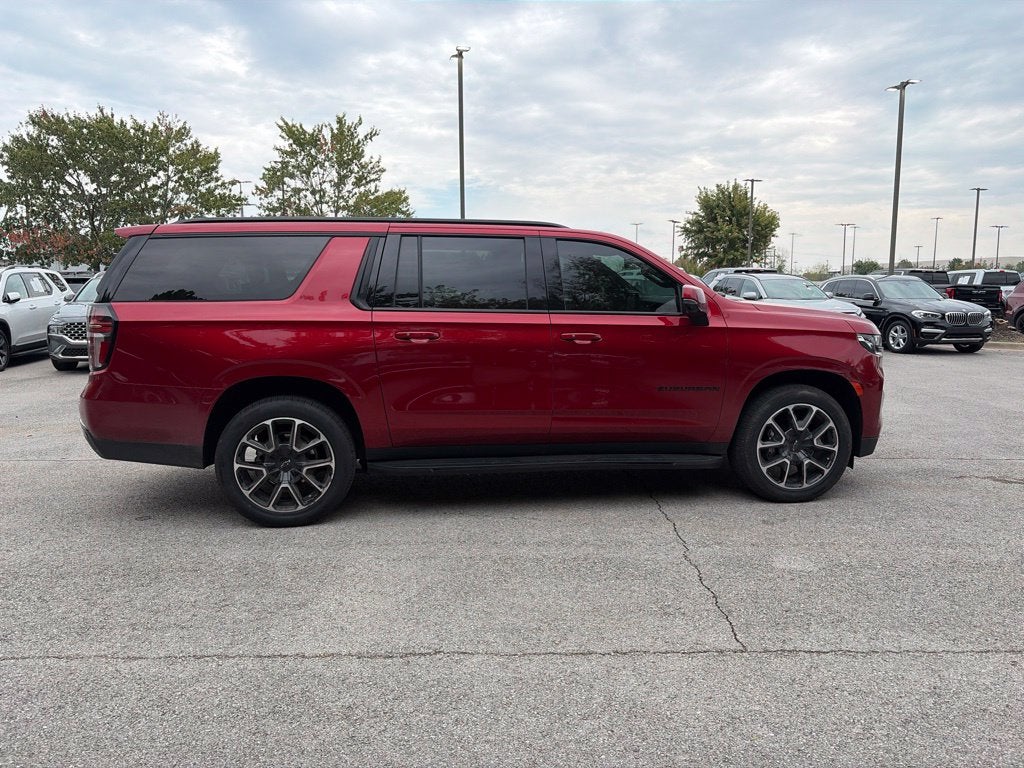 2024 Chevrolet Suburban RST - 4WD / PANORAMIC SUNROOF / CLEAN CARFAX
