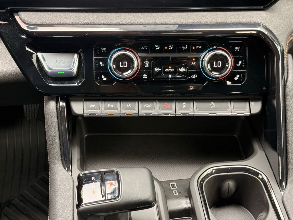 2024 GMC Sierra 1500 AT4 4WD