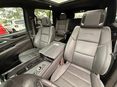 2023 Cadillac Escalade Sport