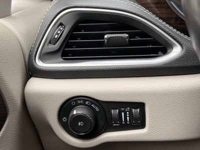 2022 Chrysler Pacifica Limited SOCCER MOM EDITION