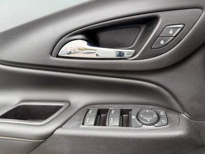 2018 Chevrolet Equinox Premier 1 OWNER / CLEAN CARFAX