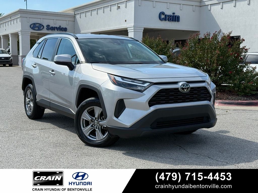 2024 Toyota RAV4 XLE