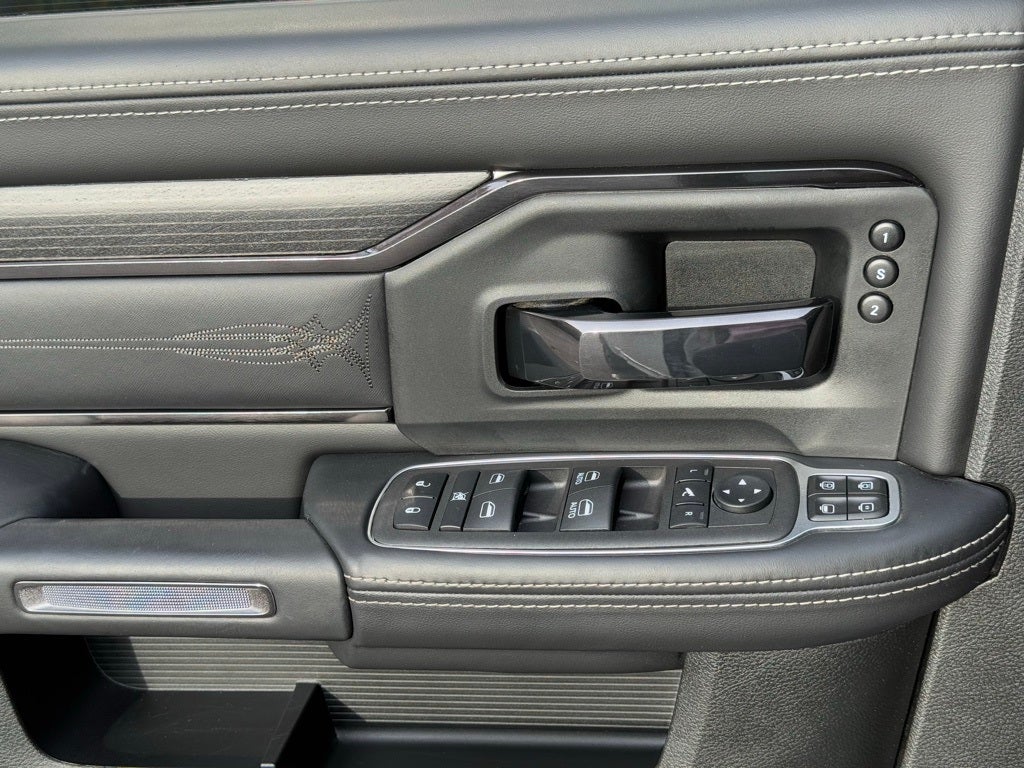 2024 RAM 2500 Limited CLEAN CAR FAX / 1 OWNER