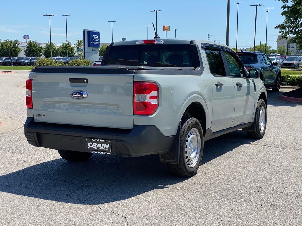 2022 Ford Maverick XL CLEAN