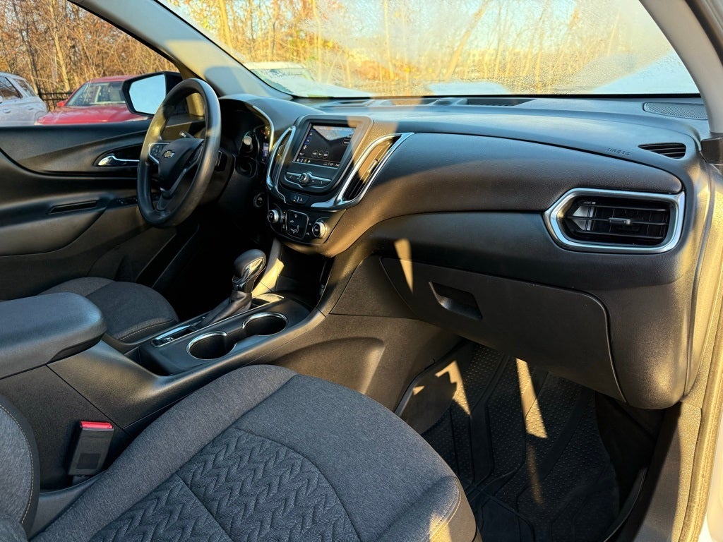 2022 Chevrolet Equinox LT BLACKOUT PKG