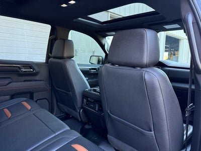 2022 GMC Sierra 1500 AT4 Premium - 4WD / SUNROOF / CLEAN CARFAX
