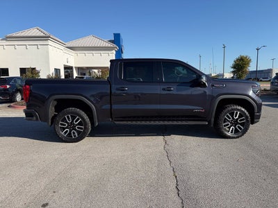 2022 GMC Sierra 1500 AT4 Premium - 4WD / SUNROOF / CLEAN CARFAX