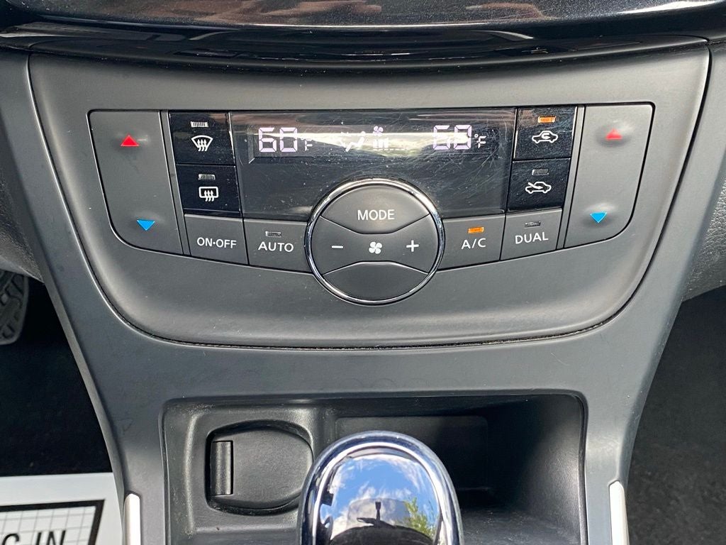 2019 Nissan Sentra SV CREAM PUFF