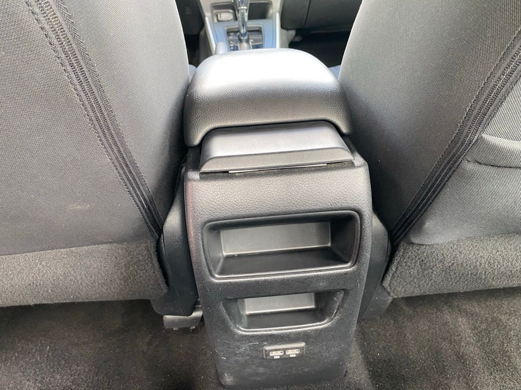 2019 Nissan Sentra SV CREAM PUFF