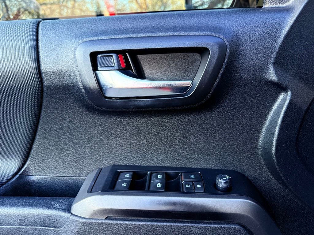 2021 Toyota Tacoma TRD Off-Road V6