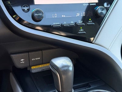 2019 Toyota Camry SE