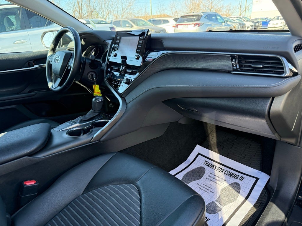 2023 Toyota Camry SE APPLE CAR PLAY
