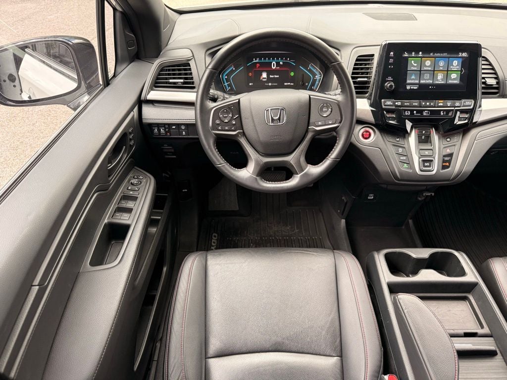 2023 Honda Odyssey Sport CLEAN