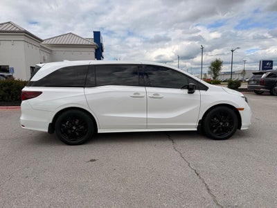 2023 Honda Odyssey Sport CLEAN