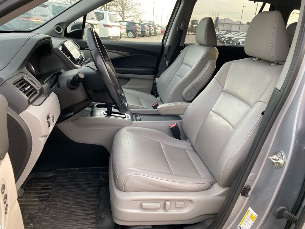 2019 Honda Pilot EX-L APPLE CAR PLAY / LEATHER