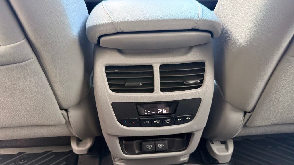 2017 Acura MDX 3.5L w/Technology Package