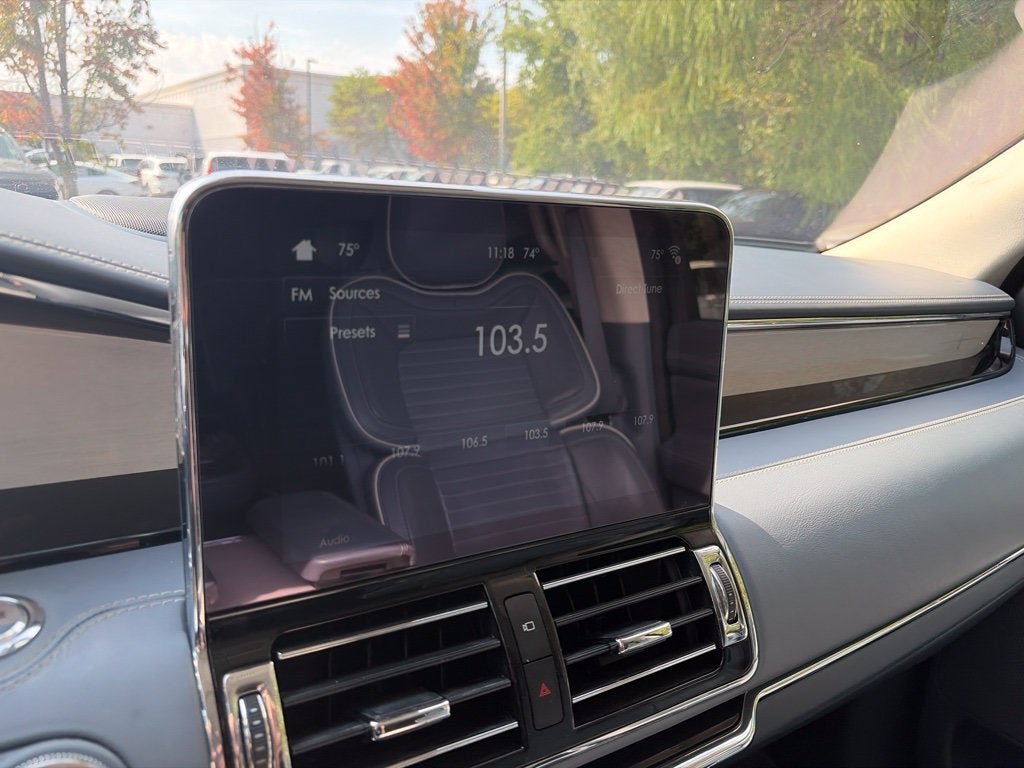 2019 Lincoln Navigator L Black Label - $103,555 MSRP / 4WD / PANORAMIC SUNROOF