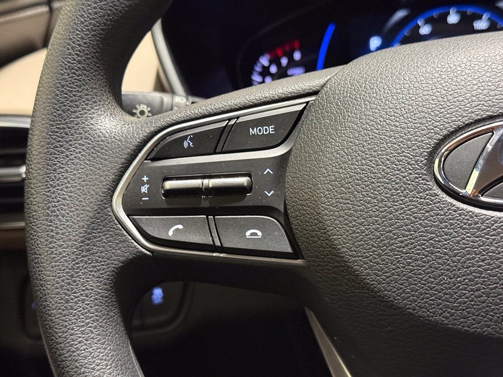 2020 Hyundai Santa Fe SEL - CLEAN CARFAX / ONE OWNER