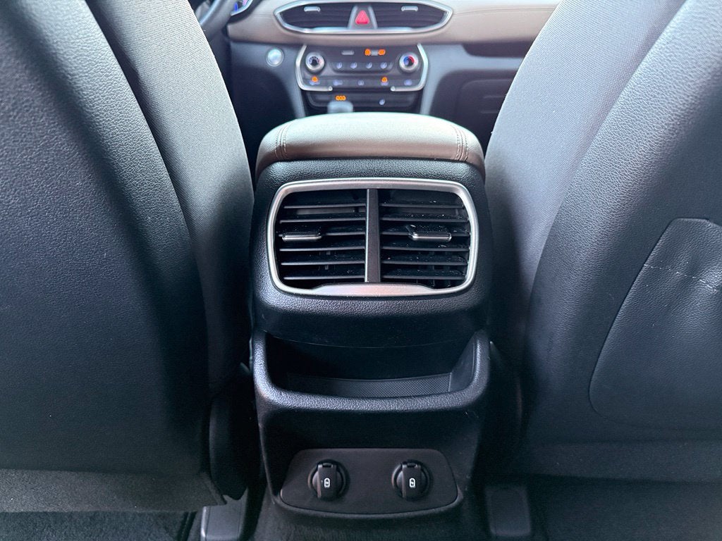 2019 Hyundai Santa Fe SEL - CLEAN CARFAX / ONE OWNER