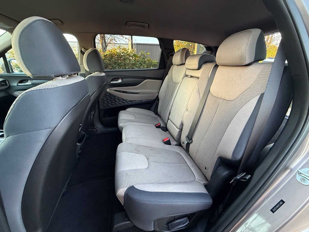 2019 Hyundai Santa Fe SEL - CLEAN CARFAX / ONE OWNER